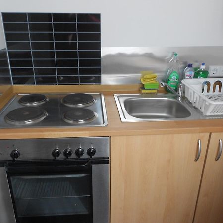 Apartment-Pension Schwalbennest Herzogenaurach Kamer foto