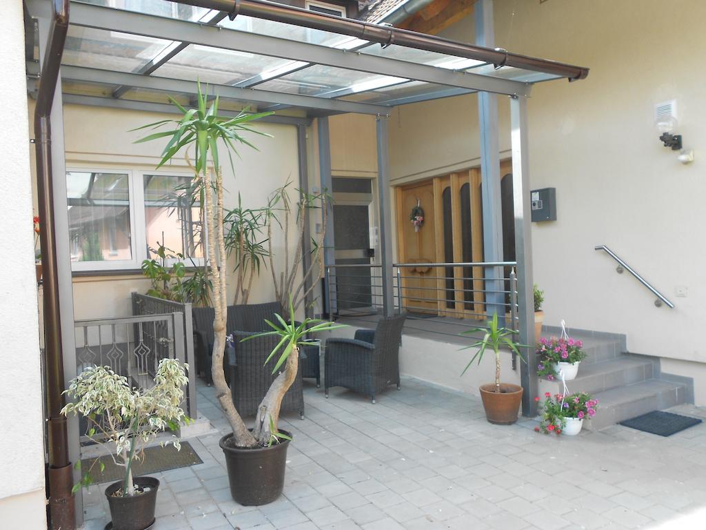 Apartment-Pension Schwalbennest Herzogenaurach Buitenkant foto